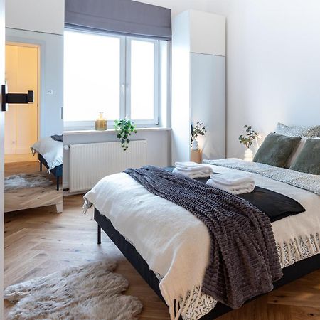 Superapart Andersa 25 Warsaw Exterior photo
